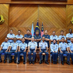 MAJLIS PENYAMPAIAN SIJIL DAN PENUTUP TRADE INSTRUCTOR COURSE -AIR DEFENCE (TIC-AD) SIRI 5/22
