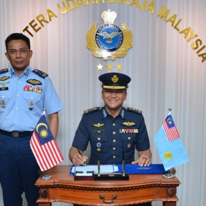 TIMBALAN PANGLIMA TENTERA UDARA TERIMA KUNJUNGAN HORMAT PANGLIMA WILAYAH UDARA 2
