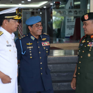 DATUK SERI ISHAM BIN ISHAK MULA TUGAS SECARA RASMI SEBAGAI KETUA SETIAUSAHA (KSU) KEMENTERIAN PERTAHANAN BAHARU